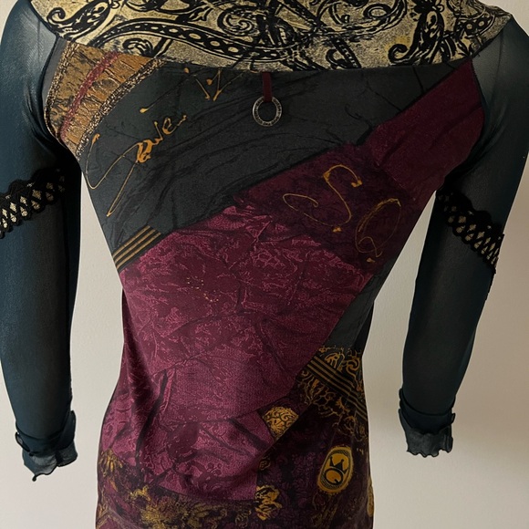 Gorgeous Save The Queen Top made in Italy - Picture 5 of 12